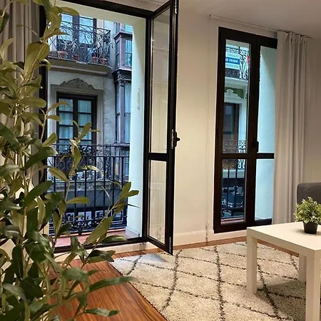 Precioso Apartamento En Pleno Casco Viejo Bilbao Exterior photo